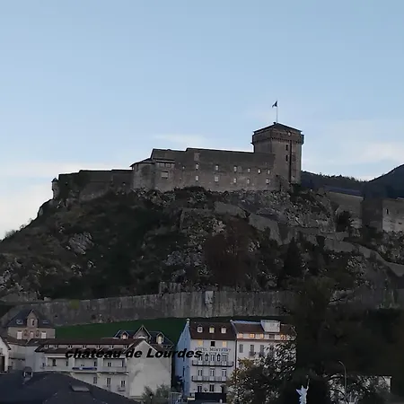 度假居 Bergerie Du Pailles